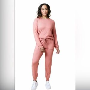 Women's Soft Pink Lounge Set